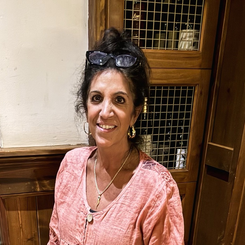 Meet your Posher, Paula